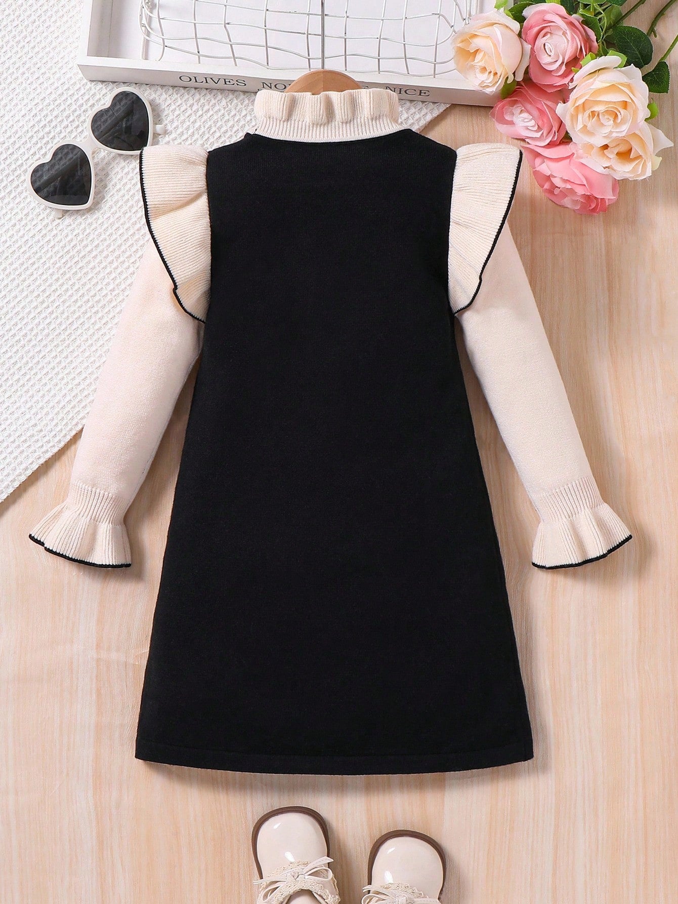 Robe pull à col et volant pour bébé fille, style minimaliste et confortable