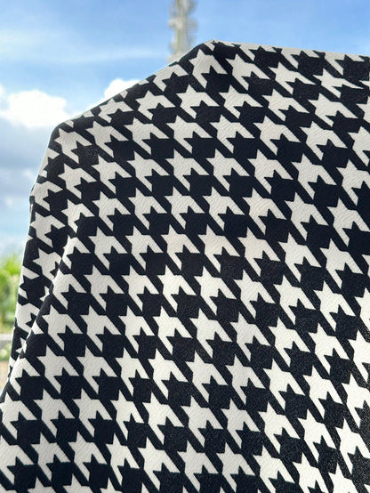 Robe longue à manches longues avec motif pied-de-poule élégant